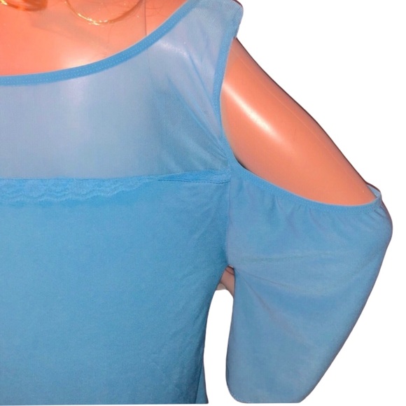 Cold Shoulder Mesh Panel Short Sleeve Sleepwear - Picture 3 of 5